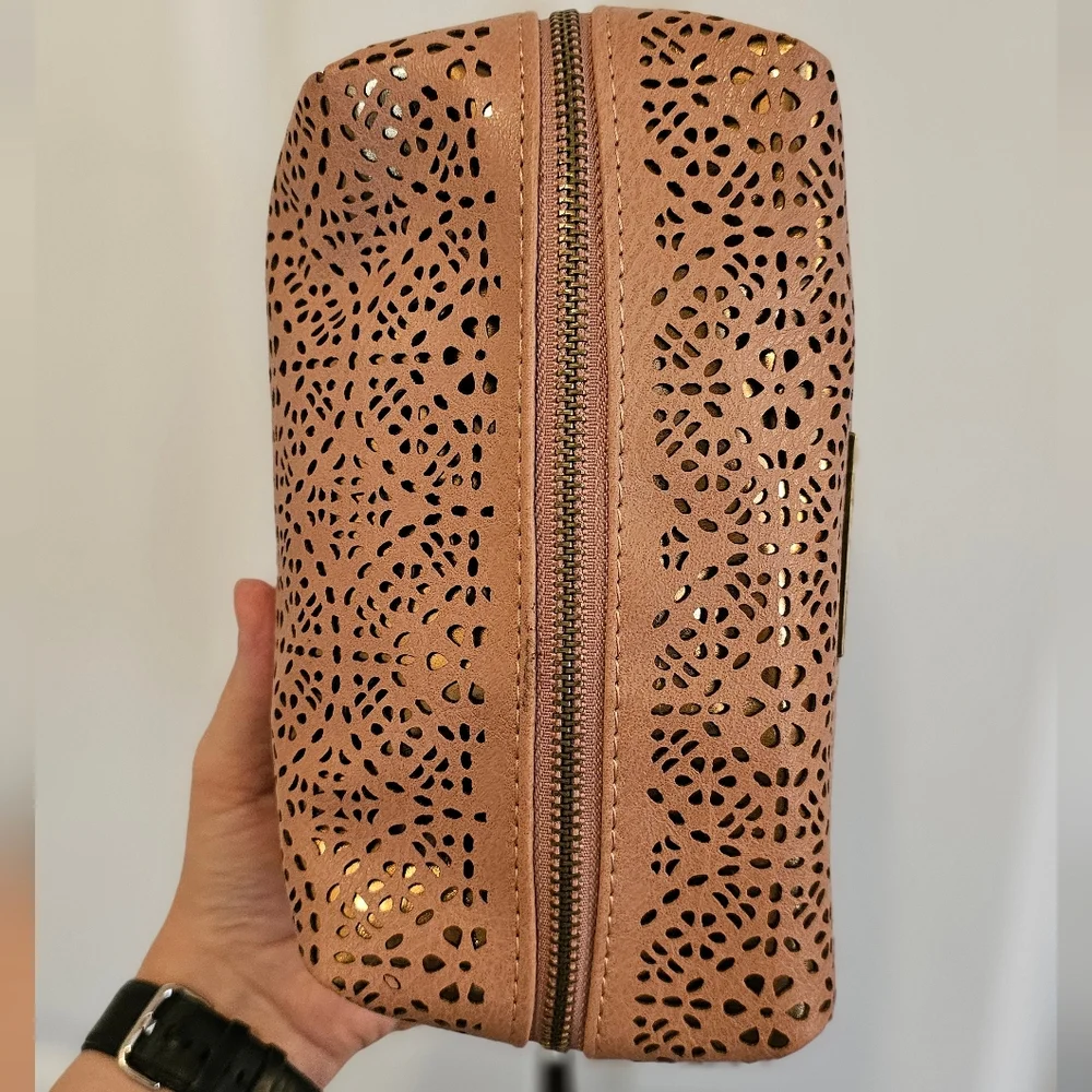 Revive Vintage Pink Cosmetic Bag